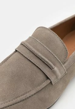 Meilleur prix 🎉 Zign LEATHER - Mocassins - Grey 🌟 11 Meilleur prix 🎉 Zign LEATHER - Mocassins - Grey 🌟 -Pas Cher Zign Boutique 024a3592dc6c411892314e8d40984230