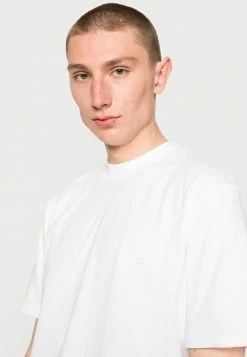 Acheter 😍 Zign 2 Pack - T-shirt Basique - Black/white 🔥 -Pas Cher Zign Boutique 0386da1bfafc4c449db4dd39f4effc2e