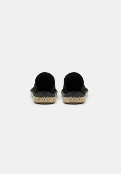 Bon marché 👏 Zign UNISEX - Sabots - Black ❤️ 8 Bon marché 👏 Zign UNISEX - Sabots - Black ❤️ -Pas Cher Zign Boutique 0463952f7cdf4d9b8c8a9691d3803867