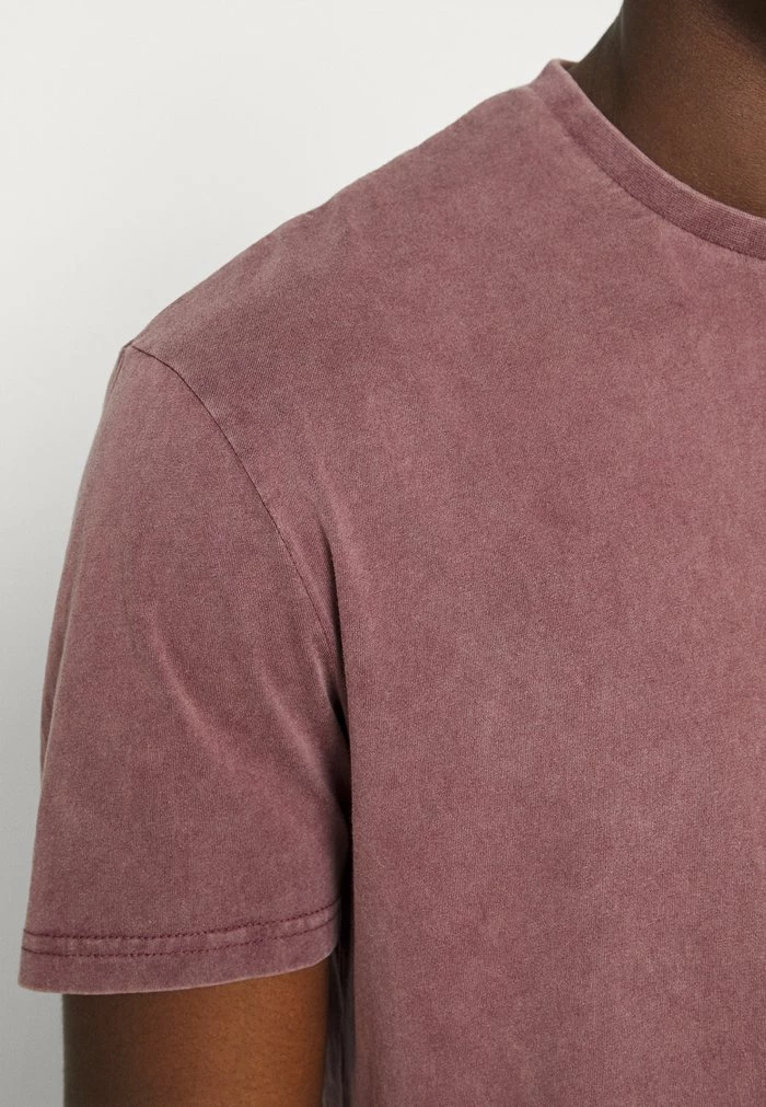 Bon marché 🤩 Zign 2 PACK - T-shirt Basique - Black/bordeaux ✨ 6 Bon marché 🤩 Zign 2 PACK - T-shirt Basique - Black/bordeaux ✨ – Image 6