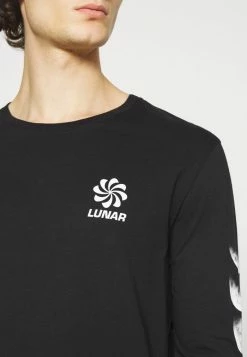 Acheter ⭐ Zign UNISEX - T-shirt Imprimé - Black ⭐ -Pas Cher Zign Boutique 162aded42a43460aa0b926fec01ab29e