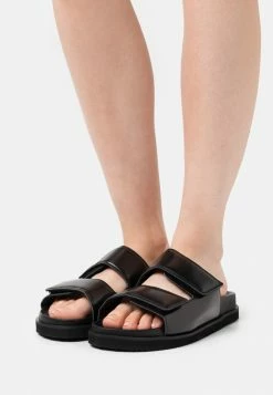 Tout neuf 🔥 Zign Mules - Black 🎉