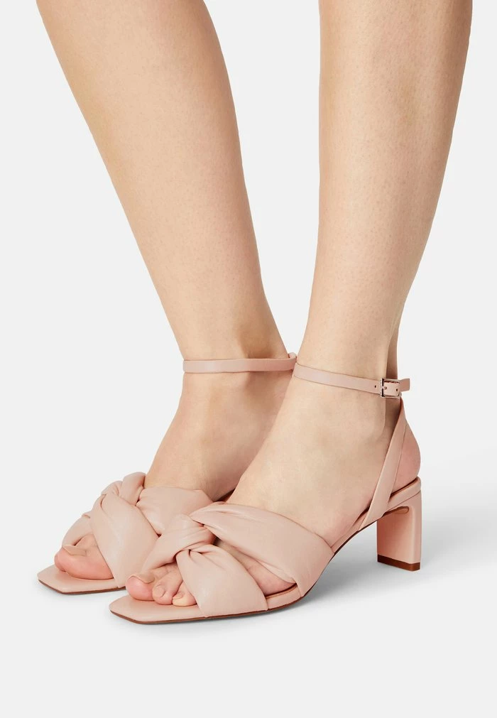 Les meilleures critiques de 🔔 Zign 🩴 Sandales - Light Pink 👏 1 Les meilleures critiques de 🔔 Zign 🩴 Sandales - Light Pink 👏