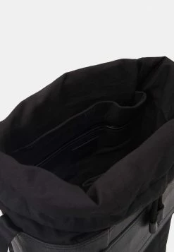 Acheter 🥰 Zign LEATHER UNISEX - Sac à Dos - Black 👏 -Pas Cher Zign Boutique 2e60efad0e794c258c05237409333a6c