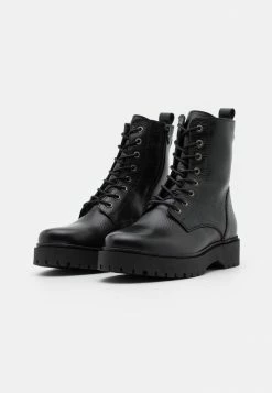 Les meilleures critiques de 🌟 Zign Bottines à Plateau - Black 🥰 -Pas Cher Zign Boutique 2e61b56746a745e29aeee2810f16d2ac