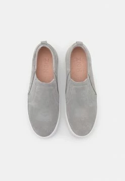 Coupon ✔️ Zign Baskets Basses - Light Grey 🌟 11 Coupon ✔️ Zign Baskets Basses - Light Grey 🌟 -Pas Cher Zign Boutique 2ffe88d902df47e988439f330e79a2b8