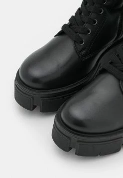 Vente flash 🔔 Zign RECYCLED LEATHER - Bottes à Plateau - Black 🎉 -Pas Cher Zign Boutique 33d36a21a98a4accb48e65485adef520