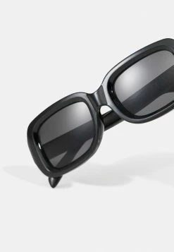 Offres 🧨 Zign UNISEX - Lunettes De Soleil - Black 😍 -Pas Cher Zign Boutique 376d49c22a1b4840bf75cbea3d257aeb