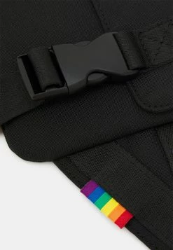 Budget 💯 Zign UNISEX - Sac Banane - Black ✔️ -Pas Cher Zign Boutique 39d059d883684b4bb8d943e98db87d0e