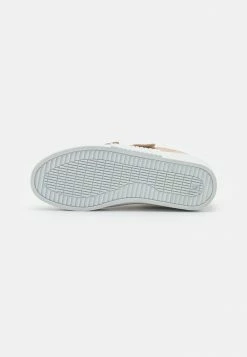 Meilleur prix 👏 Zign Baskets Basses - Beige 👏 10 Meilleur prix 👏 Zign Baskets Basses - Beige 👏 -Pas Cher Zign Boutique 3a2e9ec75f6545298f214ae929471e8e