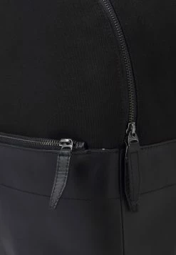 Coupon 🤩 Zign UNISEX LEATHER - Sac à Dos - Black 🥰 -Pas Cher Zign Boutique 3adbac62aaec4112b0cd1dccbf158d3f