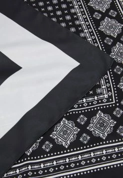 Acheter 🧨 Zign BANDANA 2 PACK UNISEX - Foulard - Black/white 💯 -Pas Cher Zign Boutique 3d9048e360c14d9d9c492562ed895f98