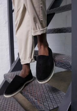 Meilleure affaire 👏 Zign LEATHER - Espadrilles - Black ⭐ 10 Meilleure affaire 👏 Zign LEATHER - Espadrilles - Black ⭐ -Pas Cher Zign Boutique 49b4bade7b364ff1b1a8afe806090d33