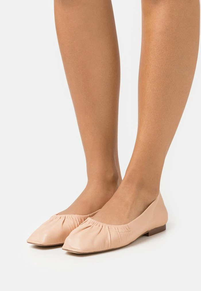 Budget 😉 Zign Ballerines - Offwhite ✨ 1 Budget 😉 Zign Ballerines - Offwhite ✨