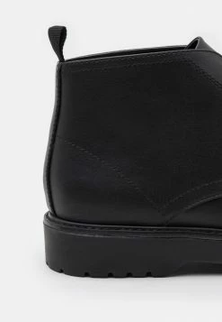 Budget ❤️ Zign UNISEX - Bottines à Lacets - 802 - Black ⌛ -Pas Cher Zign Boutique 5cf91bd56a454585a55ea37d4ed0bba3