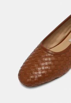Les meilleures critiques de 💯 Zign Ballerines - Cognac 😉 15 Les meilleures critiques de 💯 Zign Ballerines - Cognac 😉 -Pas Cher Zign Boutique 62df58128a554a8291c1c6eeda97c9e3