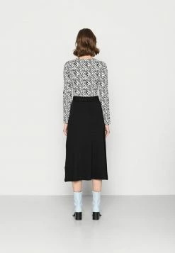 Remise 👍 REDEZIGN - Jupe Trapèze - Black 👍 8 Remise 👍 REDEZIGN - Jupe Trapèze - Black 👍 -Pas Cher Zign Boutique 7169d9903c93447d965de0a9c3167e51