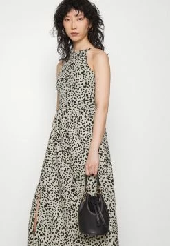 Les meilleures critiques de 🔥 REDEZIGN - Robe Longue - Light Green/black 🤩 -Pas Cher Zign Boutique 7c8164ff4bb949c68fe7b2c46b9dc982