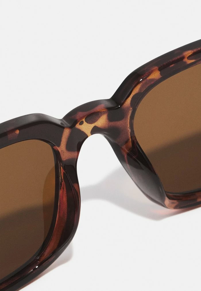 Tout neuf ⌛ Zign UNISEX - Lunettes De Soleil - Brown 😍 3 Tout neuf ⌛ Zign UNISEX - Lunettes De Soleil - Brown 😍 – Image 3