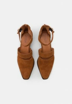 Les meilleures critiques de 😍 Zign Escarpins - Cognac 🥰 -Pas Cher Zign Boutique 85ddc472a8504b88a24c2adf39cd76e6