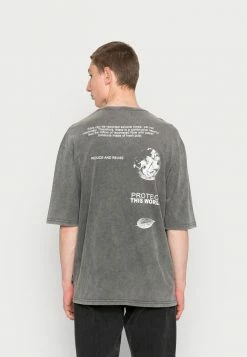 Meilleur prix 👏 Zign TEE - T-shirt Imprimé - Black 💯 7 Meilleur prix 👏 Zign TEE - T-shirt Imprimé - Black 💯 -Pas Cher Zign Boutique 8e69780624af4f98b5564f6e97e6c28e