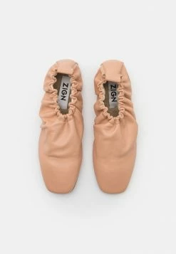 Offres 😉 Zign Chaussons - Beige 😀 -Pas Cher Zign Boutique 93e9353836d3443d8b2eaaf53406f18f