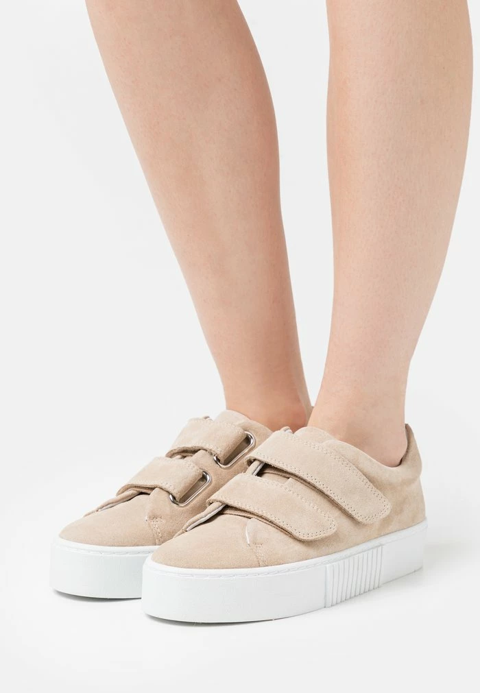 Meilleur prix 👏 Zign Baskets Basses - Beige 👏 1 Meilleur prix 👏 Zign Baskets Basses - Beige 👏