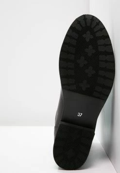 Coupon 🥰 Zign Bottines à Lacets - Black 🎉 12 Coupon 🥰 Zign Bottines à Lacets - Black 🎉 -Pas Cher Zign Boutique ac2c567a27fa4892945786cc7d702b67