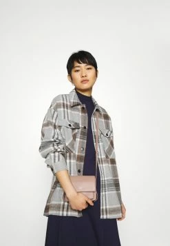 Les meilleures critiques de 😀 Zign Short Sleeves Flared Basic Midi 👗 Dress - Robe En Jersey - Dark Blue 👏 -Pas Cher Zign Boutique b3588b1bab80441c8f246c790e329c28