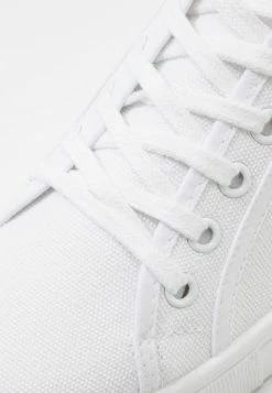 Offres 😉 Zign UNISEX - Baskets Basses - White ⭐ -Pas Cher Zign Boutique c1b45aa242a14a54b5a857778679867c