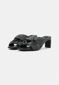 Les meilleures critiques de 🎁 Zign Mules à Talons - Black 🧨 -Pas Cher Zign Boutique c1fb4b77dbd34f7e93d8bcf99f1dd64c