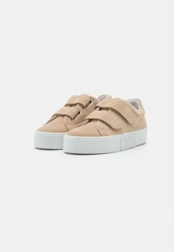 Meilleur prix 👏 Zign Baskets Basses - Beige 👏 8 Meilleur prix 👏 Zign Baskets Basses - Beige 👏 -Pas Cher Zign Boutique c2acc366dbd84df6b199f76260e717ff