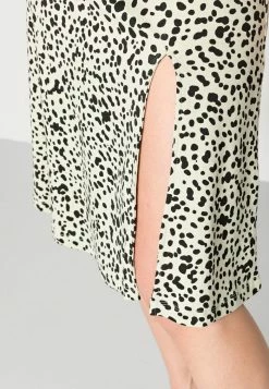 De gros 🎉 REDEZIGN - Jupe Trapèze - Light Green 🛒 -Pas Cher Zign Boutique c3f06032d38f47b682e48ec8b7010316