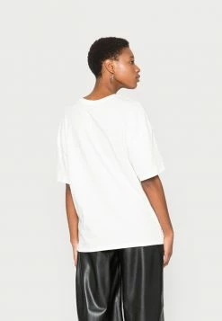 Sortie 🔥 Zign LIZ PAPERCUT GIRL WITH EARRINGS - T-shirt Imprimé - White 💯 7 Sortie 🔥 Zign LIZ PAPERCUT GIRL WITH EARRINGS - T-shirt Imprimé - White 💯 -Pas Cher Zign Boutique c87c32d9e4eb4e8ca80094e609995193