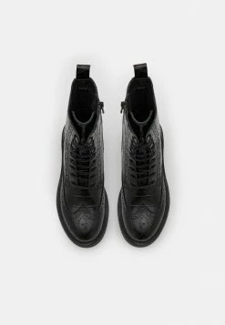 Offres 🎉 Zign LEATHER - Bottines à Plateau - Black 🌟 11 Offres 🎉 Zign LEATHER - Bottines à Plateau - Black 🌟 -Pas Cher Zign Boutique c90bf507c0984963af1785bf7a0f017b