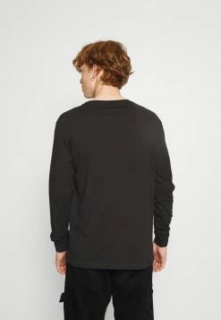 Promo 🛒 Zign UNISEX - T-shirt à Manches Longues - Black 🔥 8 Promo 🛒 Zign UNISEX - T-shirt à Manches Longues - Black 🔥 -Pas Cher Zign Boutique cae2cb2961d04c9c8baaa51c0c04ef83