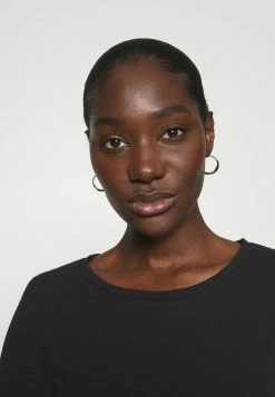 Offres 🔔 REDEZIGN - T-shirt à Manches Longues - Black 👏 9 Offres 🔔 REDEZIGN - T-shirt à Manches Longues - Black 👏 -Pas Cher Zign Boutique cb95060f52264802a742d0d5ce05a9bf