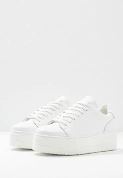 Vente flash 🤩 Zign Baskets Basses - White 💯 -Pas Cher Zign Boutique cd0e93b87b5841c99290ef40ce8a1fe1