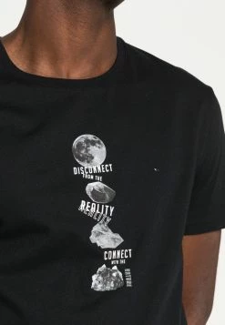 Offres 😍 Zign GRAPHIC T-SHIRT - T-shirt Imprimé - Black 🎉 9 Offres 😍 Zign GRAPHIC T-SHIRT - T-shirt Imprimé - Black 🎉 -Pas Cher Zign Boutique cfe0107a3e5146b09e9a03fdb5084d18