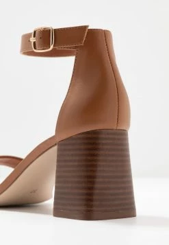 Top 10 🛒 Zign 🩴 Sandales - Cognac 🌟 9 Top 10 🛒 Zign 🩴 Sandales - Cognac 🌟 -Pas Cher Zign Boutique d0452e65d21b448dadd284baf1622f6a