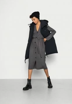 De gros ✔️ Zign Robe Pull - Mottled Dark Grey ❤️ -Pas Cher Zign Boutique d3daba77f236431bb8503c2aadab5730