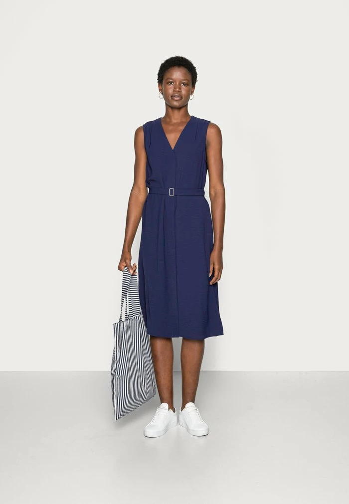 Grosses soldes 🎉 Zign WOVEN TUNIC 👗 DRESS BUCKLE - Robe De Jour - Dark Blue ❤️ 2 Grosses soldes 🎉 Zign WOVEN TUNIC 👗 DRESS BUCKLE - Robe De Jour - Dark Blue ❤️ – Image 2