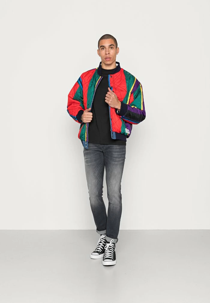 Grosses soldes 🛒 2 PACK ZIGN UNISEX - T-shirt Basique - White/black 🤩 2 Grosses soldes 🛒 2 PACK ZIGN UNISEX - T-shirt Basique - White/black 🤩 – Image 2