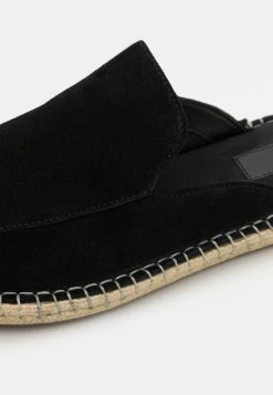 Bon marché 👏 Zign UNISEX - Sabots - Black ❤️ 11 Bon marché 👏 Zign UNISEX - Sabots - Black ❤️ -Pas Cher Zign Boutique de312da620f5489ea0dfdb9c2c427f99