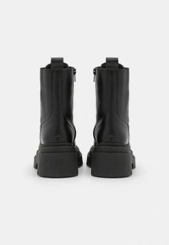 Meilleure vente ⭐ Zign LEATHER WINTER BOOTIES - Bottines à Plateau - Black 🧨 9 Meilleure vente ⭐ Zign LEATHER WINTER BOOTIES - Bottines à Plateau - Black 🧨 -Pas Cher Zign Boutique e13aaafffd2d47cb844fc8028119ca19