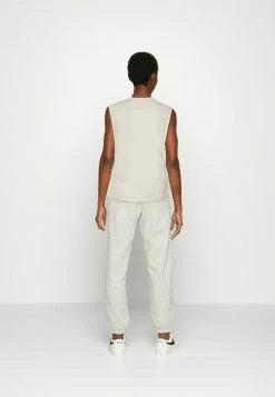 Tout neuf ✔️ Zign Débardeur - Sand ✔️ -Pas Cher Zign Boutique ea38af2d0fa84eccbef4a123591ec2af