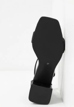 Coupon 👏 Zign 🩴 Sandales - Black ⌛ -Pas Cher Zign Boutique efa05d15a4a94fc997fd27bbc54b97b5