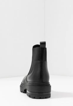 Budget 🎉 Zign Bottines à Plateau - Black ⌛ -Pas Cher Zign Boutique f223ac2db1aa491a80dcf1daab0bc300