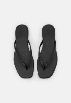 Meilleur prix 🥰 Zign LEATHER - Tongs - Black 🎁 9 Meilleur prix 🥰 Zign LEATHER - Tongs - Black 🎁 -Pas Cher Zign Boutique f5bbcb29952d44a8bb115826b4fb973c