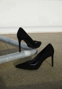 De gros ❤️ Zign LEATHER - Escarpins - Black 👏 -Pas Cher Zign Boutique f6e86aac16354a9a9c593b0a02ec932e